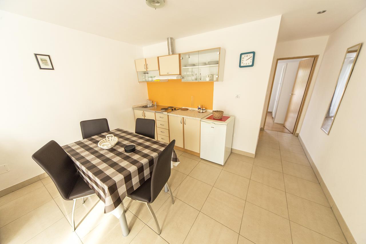 Apartments Katoro Relax Умаг Екстериор снимка